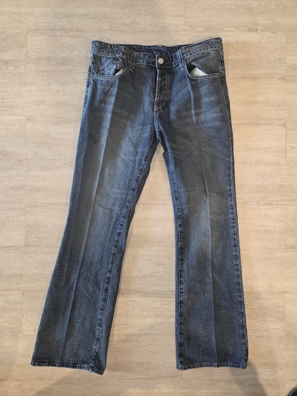Rock & Republic Men's Dark Blue Bootcut Jeans